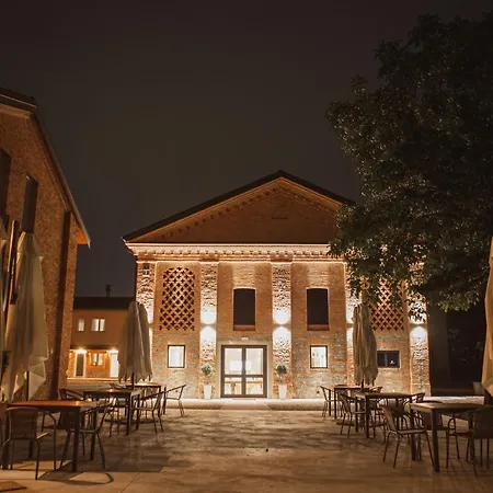 Farmház Il Capitolo *