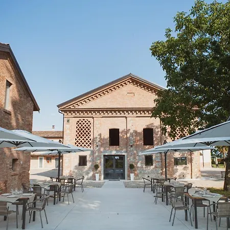Il Capitolo Farm stay Carpaneto Piacentino